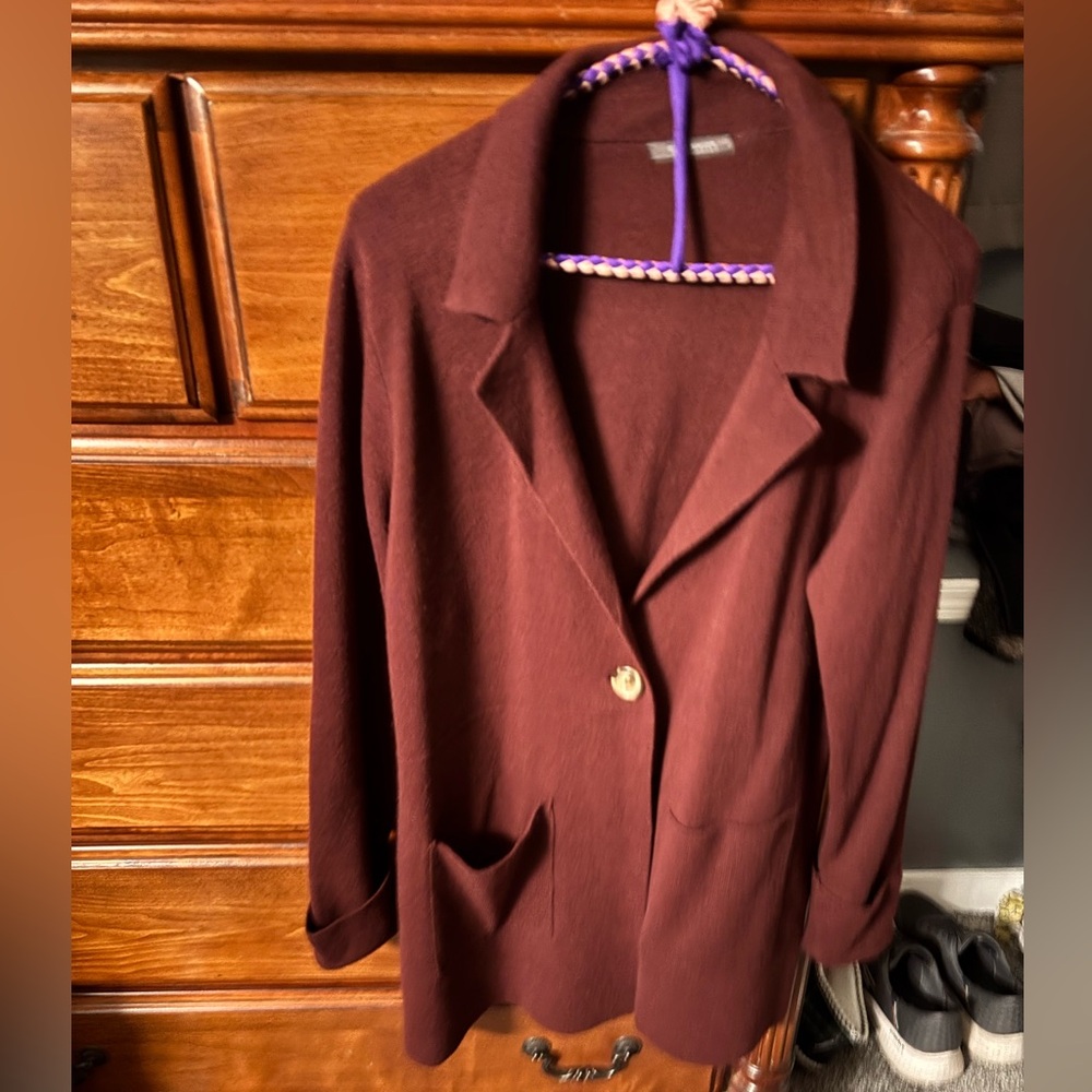 Suzy Shier cardigan size large